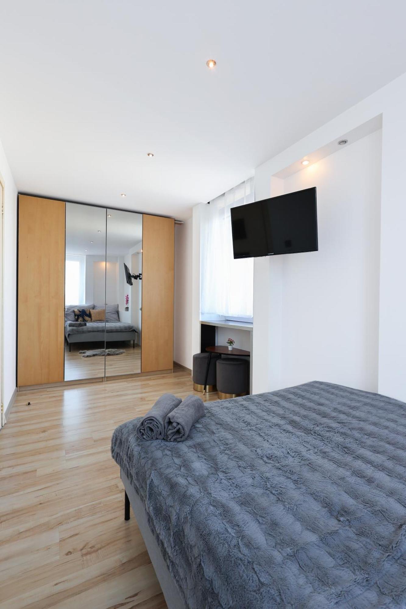 Clicktheflat Chlodna Center Apart Rooms Varsovie Extérieur photo